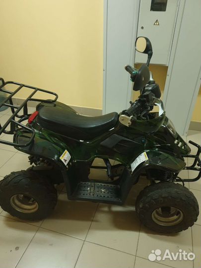 Детский квадроцикл на аккумуляторе