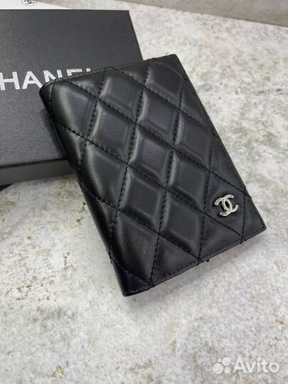 Обложка на паспорт chanel