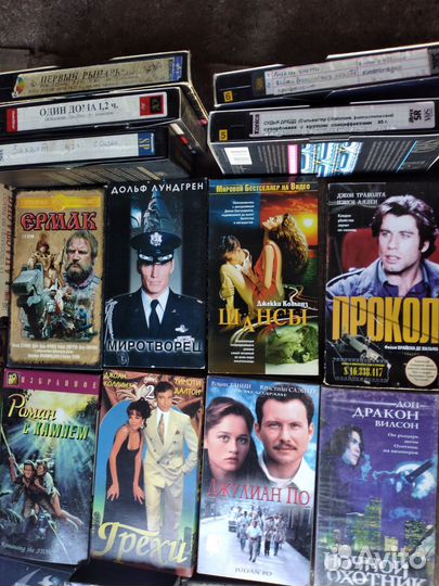 Видеокассеты