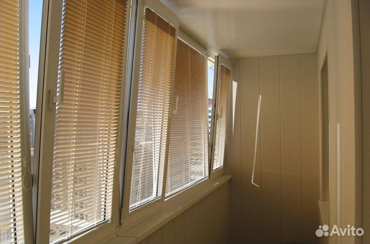 Жалюзи алюминиевые под дерево