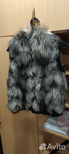 Жилетка женская