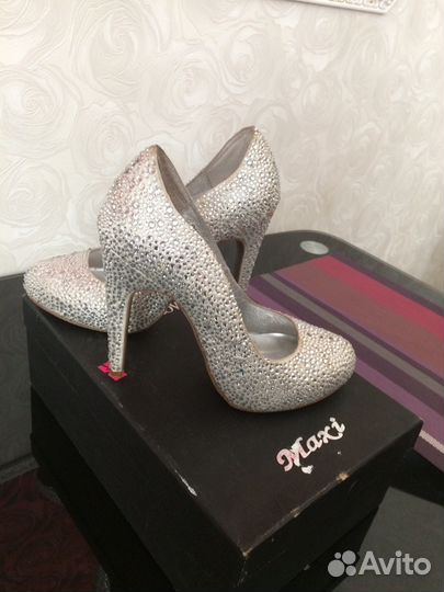 Продам туфли