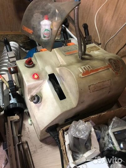 Апарат для изготовления ключей