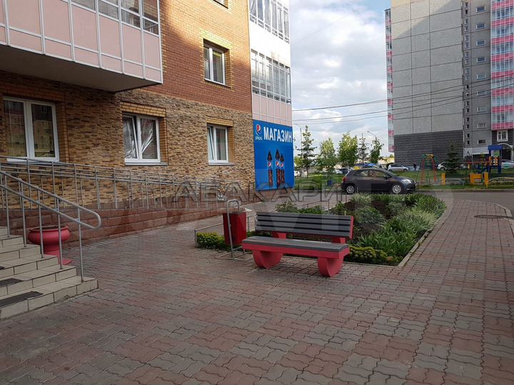 Комната 10 м² в 3-к., 1/8 эт.