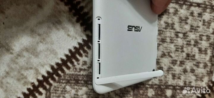 Планшет Asus