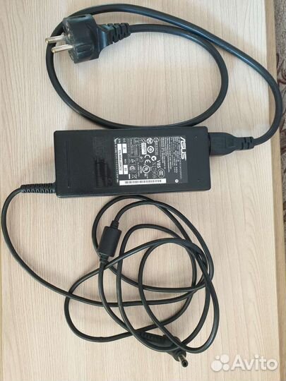 Блок питания для ноутбука
