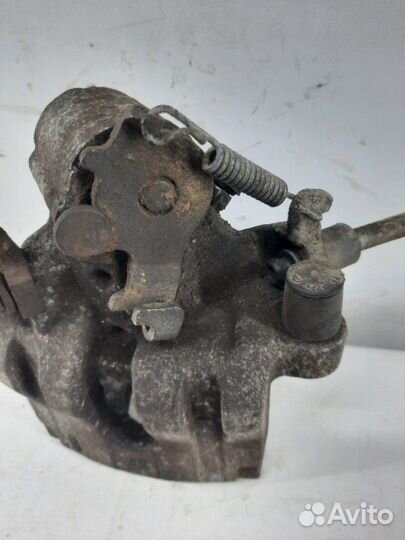 Суппорт тормозной задний правый Opel Signum