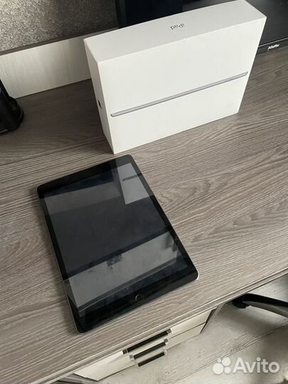 Продам iPad 7-го поколения