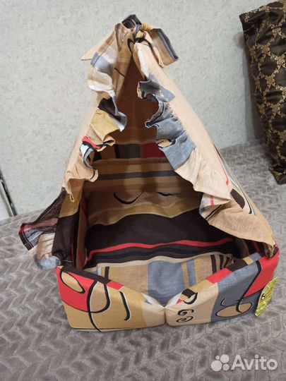 Домик лежанка для кошки, маленькой собачки