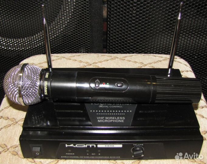 Микрофон KAM KWM6 вокальный радио Pro Shure