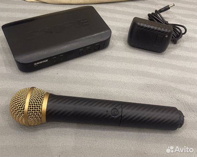 Стильный радиомикрофон Shure (BLX). Оригинал