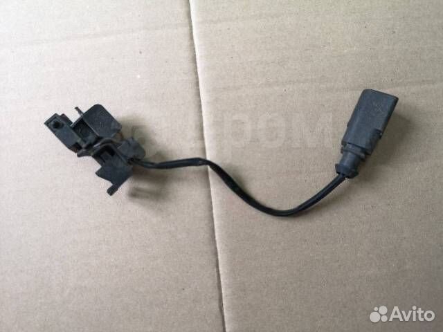 1J0973802 Проводка на заднюю ручку