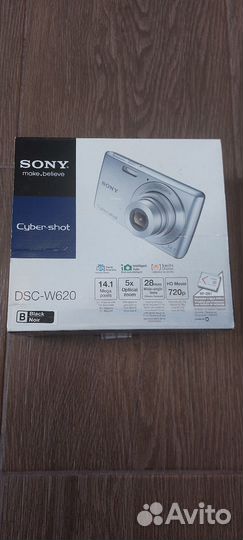 Цифровой фотоаппарат Sony Cyber-Shot DSC-620