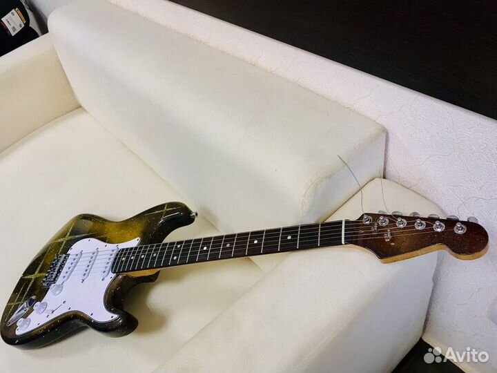 Электрогитара stratocaster model