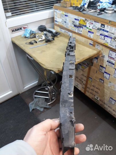 Сх9 кронштейн решетки радиатора Mazda CX-9 15-20