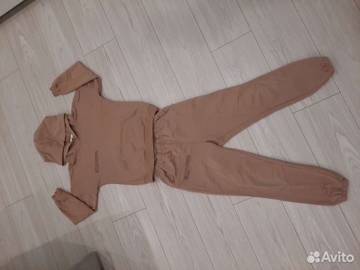 Спортивный костюм