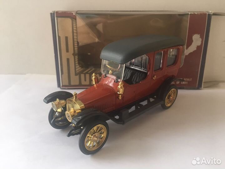 Х Руссо-Балт Лимузин 1/43 СССР в родной коробке