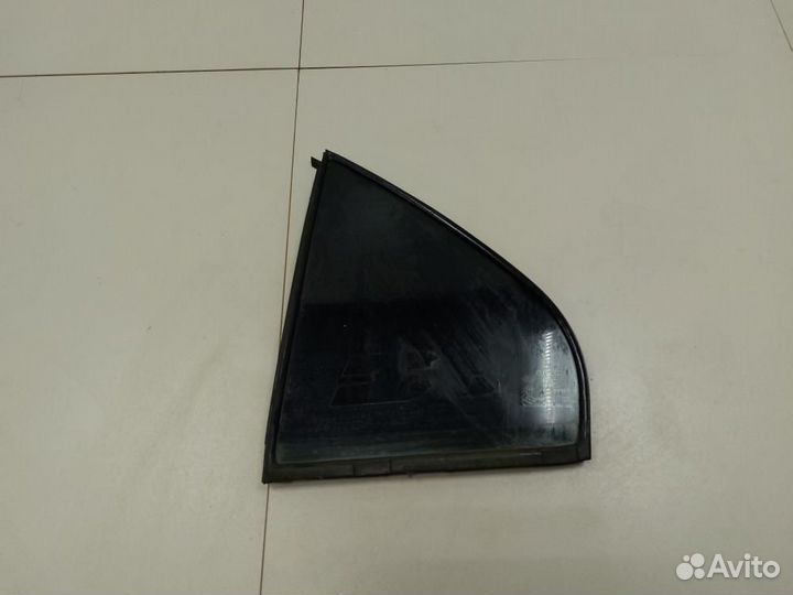 Стекло двери (форточка) заднее левое Hyundai