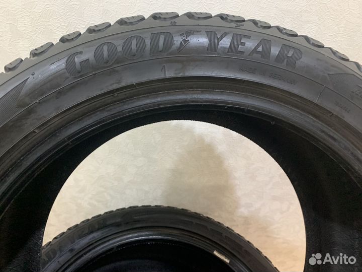 Goodyear Cargo Ultra Grip 245/45 R18 100T