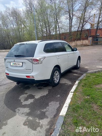 Mitsubishi Outlander 2.0 CVT, 2013, 179 558 км