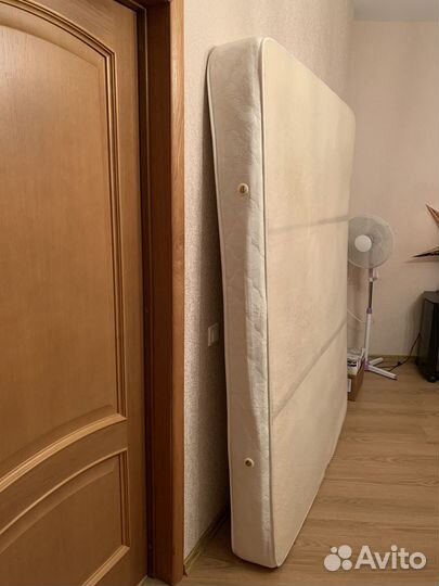 Матрас 160х200 бу