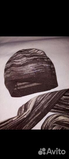 Берет и шарф комплект