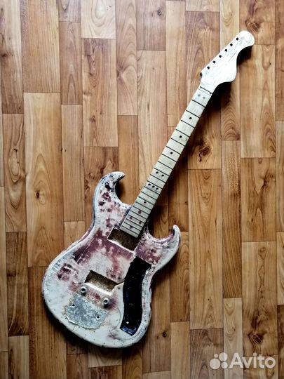 Корпус электрогитары