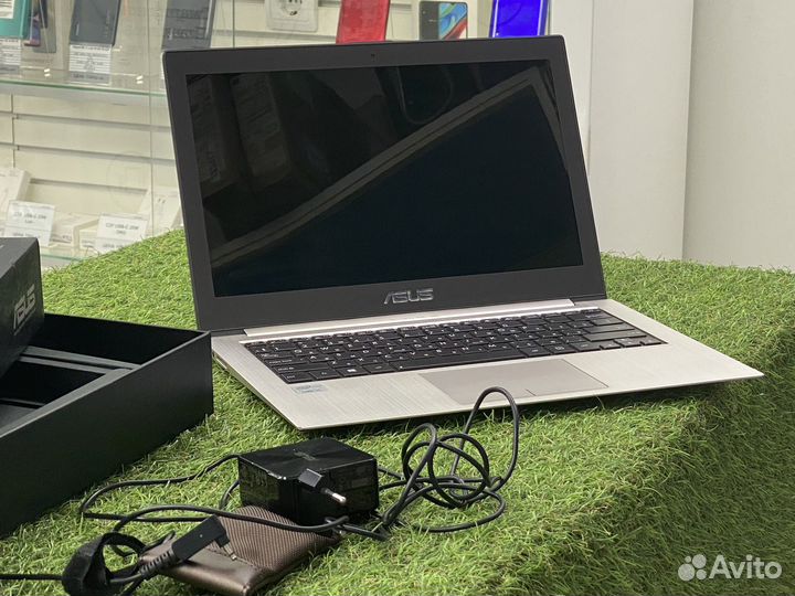 Ультрабук asus zenbook UX31E i5 4/120gb