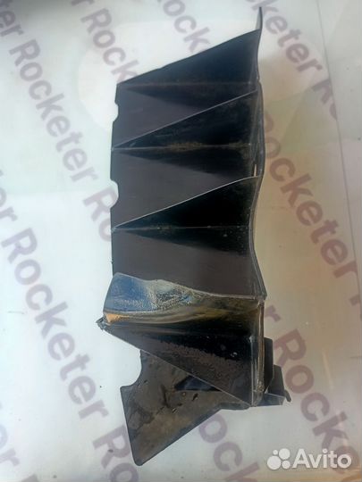 Дефлектор панели передней правый Мазда 6 GG