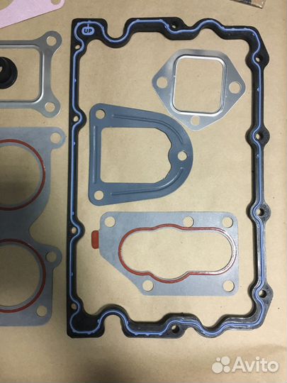 Комплект прокладок верхний Cummins N14