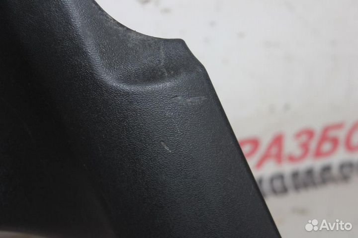 Обшивка стойки для Chevrolet Niva 2002-2009 г