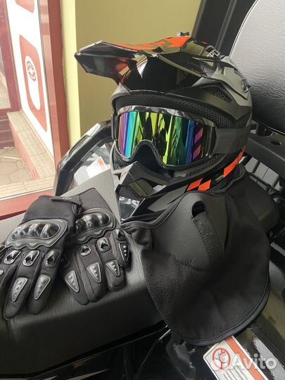 Мото шлем кроссовый