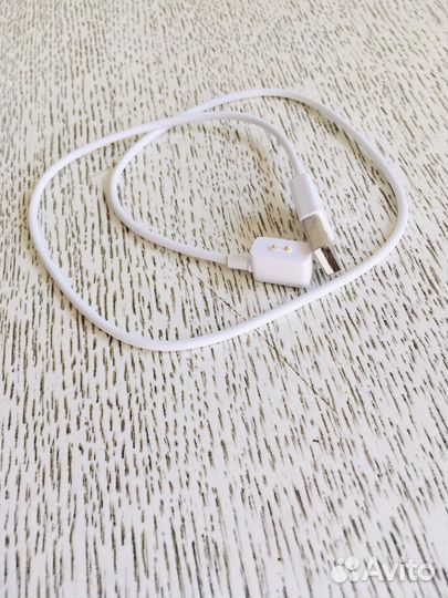 Xiaomi Mi SMART Band 8 и 2 доп. ремешка