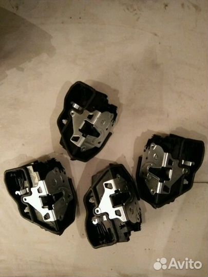 Замок двери бмв ф10