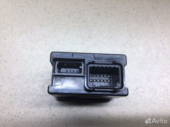 Блок разьема AUX USB Hyundai Elantra AD G4FG 2019