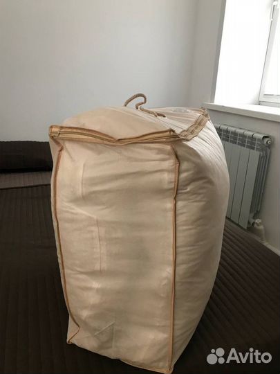 Упаковки для подушек, одеял (текстиля)