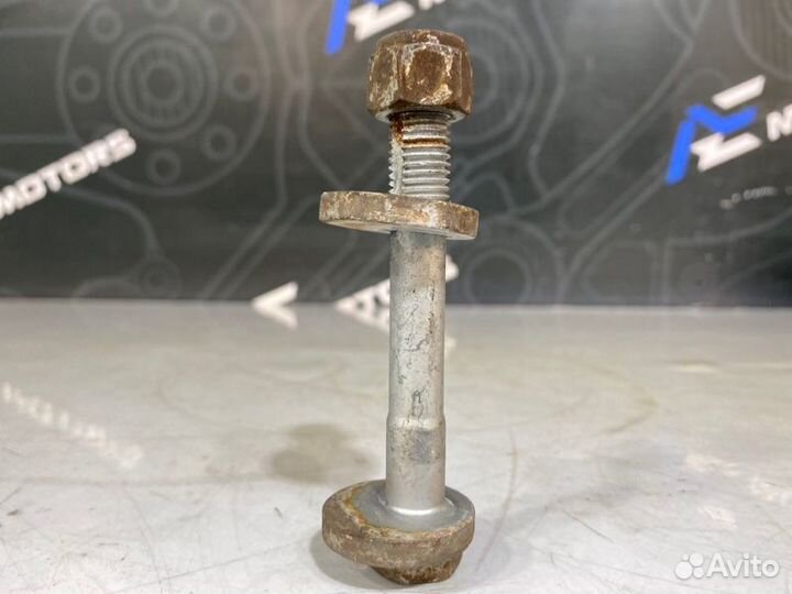 Болт развальный Audi A6 Allroad C6 AUK 2006