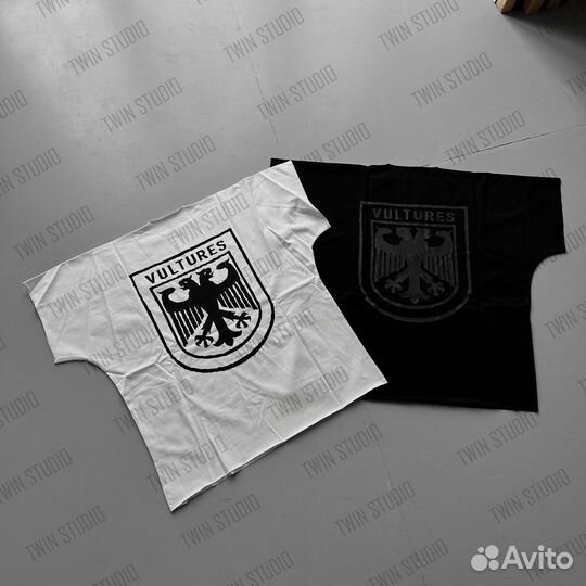 Футболка Vultures Kanye West гоша рубчинский