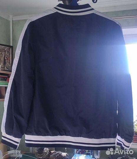 Куртка, ветровка