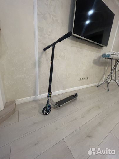 Самокат трюковой axelo
