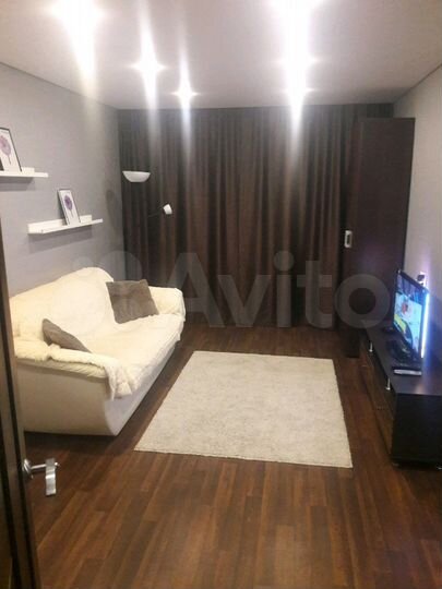 2-к. квартира, 50 м², 1/5 эт.