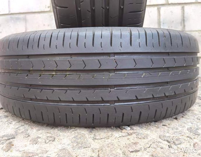 Continental ContiPremiumContact 5 205/55 R17 95V