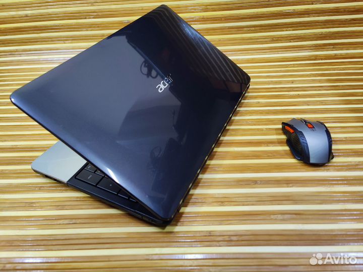 Ноутбук acer aspire E1-571G