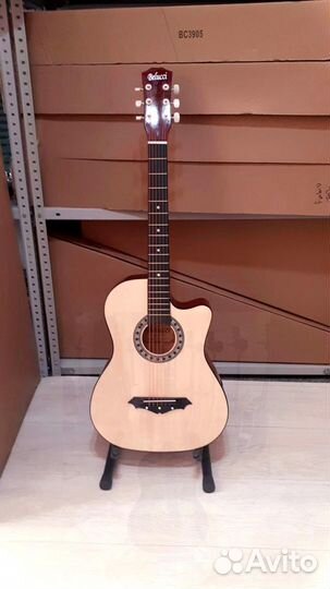 Акустическая гитара