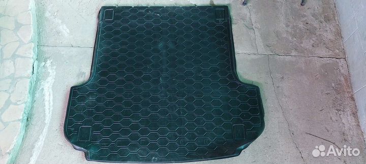 Коврик багажника Mitsubishi Pajero sport 3