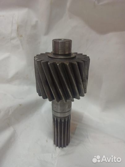 Вал коробки брп