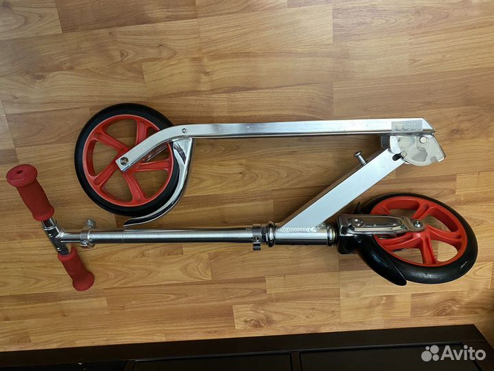 Самокат Razor