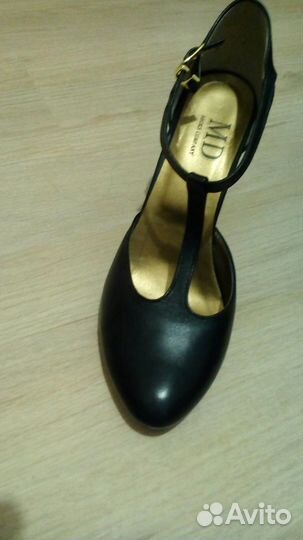 Продаются туфли