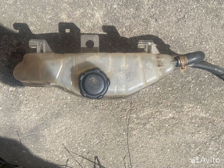 Расширительный бачок renault clio