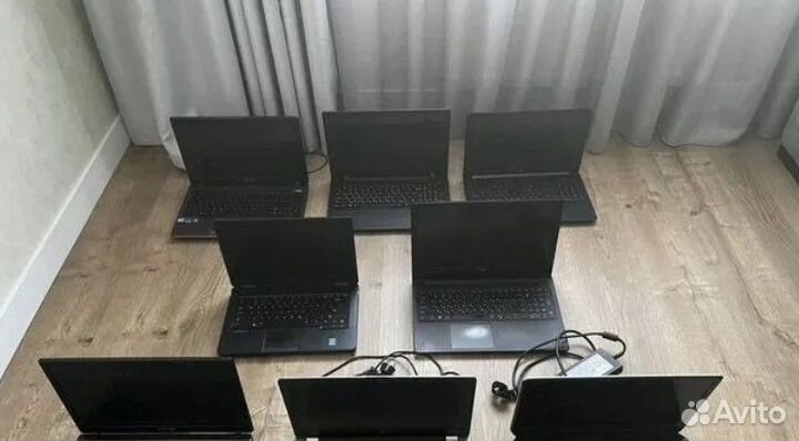 Ноутбуки с витрин и закрытых магазинов